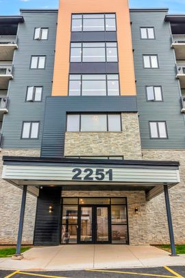 2251 Mountain Road, E1G 6G7, Moncton - Photo 1