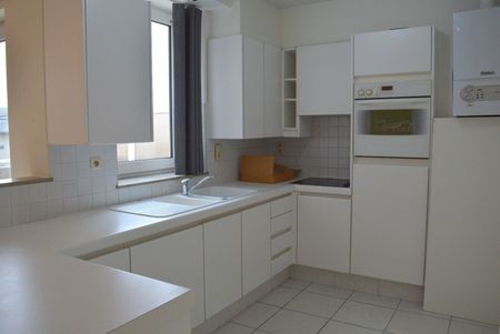 Gezellig dakappartement met terras in Gullegem met 2 slaapkamers - Foto 5