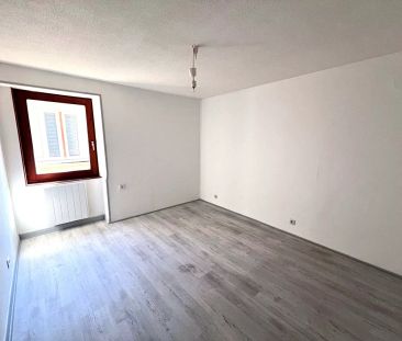 Appartement T4 de 74,94 m² - BAUME LES DAMES - Photo 4