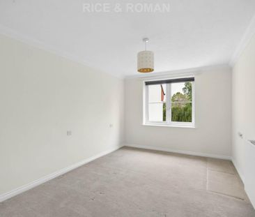2 bedroom retirement property to rent - Photo 3