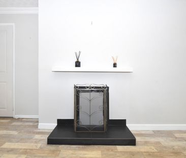 3 bedroom House To Let - Photo 1