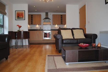 2 bedroom apartment to rent - Photo 2