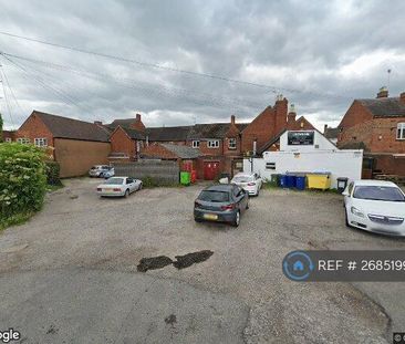 1 bedroom in a flat share to rent - Photo 5