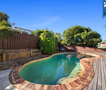 Spacious 3-Bedroom Home with Pool & Alfresco Living - Photo 5