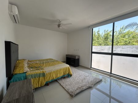 Townhouse de 2 recámaras, amueblado, en Montebello. - Photo 5