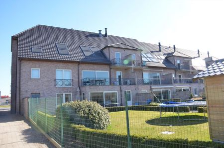 Ruime lichtrijke duplex te Zulte. - Photo 2