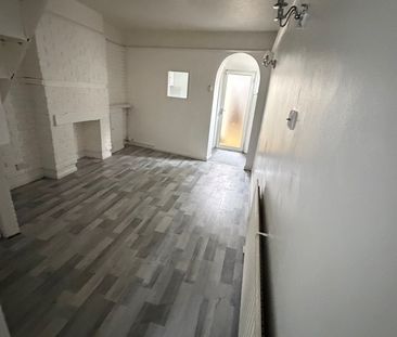 3 Bed Terraced House, Parker Road, CR0 - Photo 1