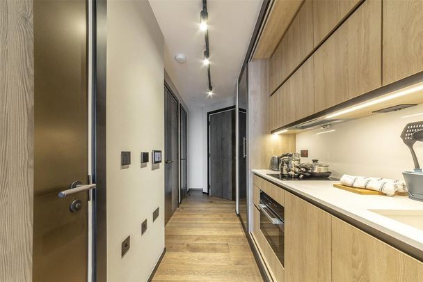 Studio to rent - Photo 1