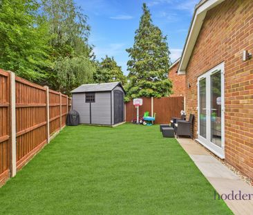 4 bedroom semi-detached house to rent - Photo 1