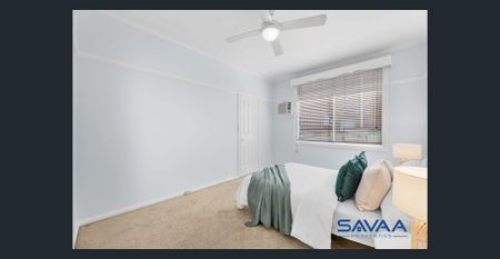 Spacious Family Home with study - In the Heart of Seven Hills - Photo 4