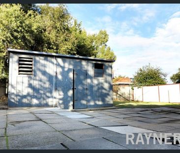 62 Nanovich Avenue, Girrawheen, WA 6064 - Photo 6