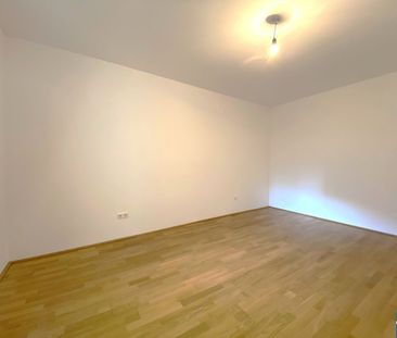 Moderne 2-Zimmerwohnung mit Balkon in zentraler Lage - Foto 1