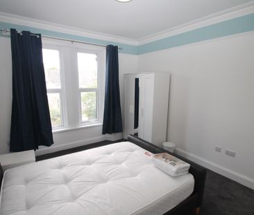 2 Bedroom | Flat 2, 46 Alexandra Road, PL4 7JT - Photo 5