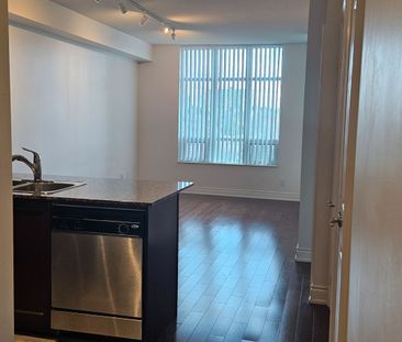 For Lease - 10 Bloorview Place Unit# 717, Toronto, Ontario - Photo 4