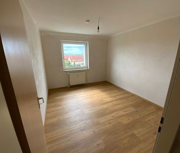 Charmante 3-Zimmer-Wohnung mit Ausblick in Reislingen S/W - Photo 5