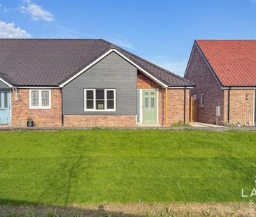 2 bedroom semi-detached bungalow to rent - Photo 4