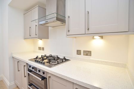 Victoria Avenue - Photo 2