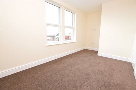 57A, High Street, Kippax, Leeds, West Yorkshire, LS25 7AH - Photo 4