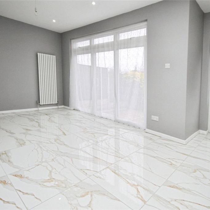 5 bedroom terraced house to rent - Photo 1