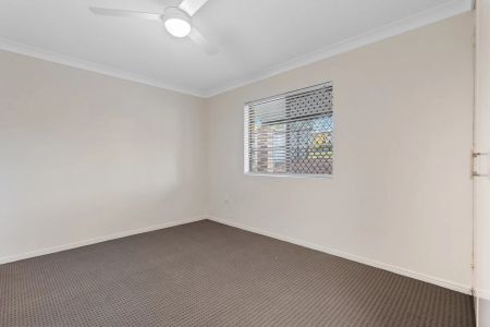 3 Sunset Street, Browns Plains. - Photo 2