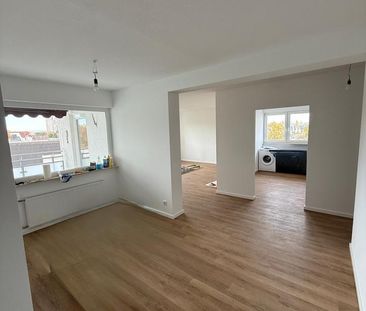 Ginsheim Attraktive 4-Z-Whg mit Balkon, Schwimmbad & Sauna - Foto 1