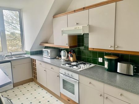 2 bedroom flat to rent - Photo 5