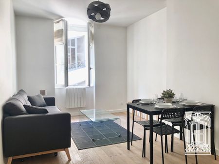Location Appartement 2 pièces 40m² LYON 2ème - Photo 5