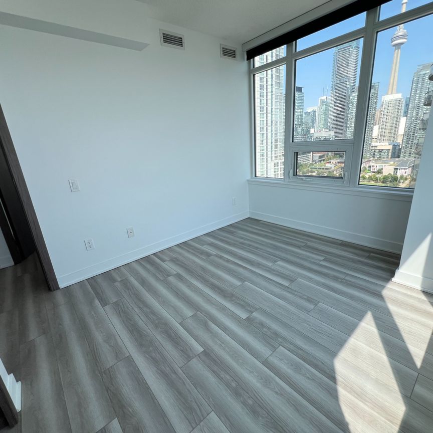 For Lease - 17 Bathurst Street Unit# 2515, Toronto, Ontario - Photo 1