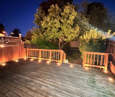 For Lease - 238 Royal Salisbury Way, Brampton, Ontario - Photo 4