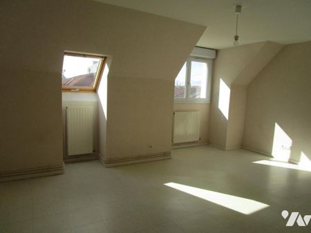 Location Appartement F2 à Fouilloy avec parking sécurisé - Photo 2