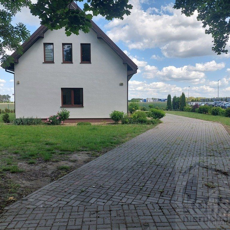 Dom na wynajem w Kobylance - Zdjęcie 1