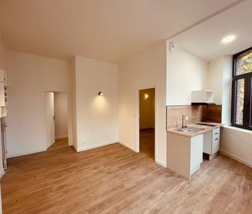 Appartement T2 VALENCIENNES à louer - Photo 2