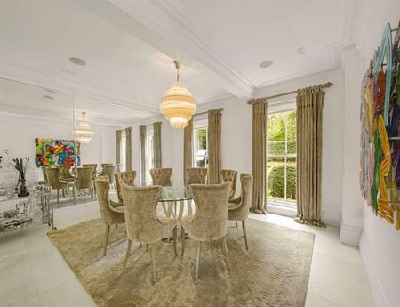 4 Bedroom Detached To Let - Photo 5