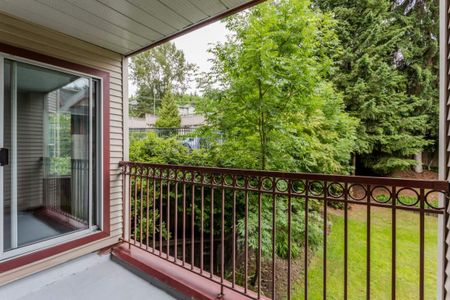 Montclaire Apartments - Photo 2