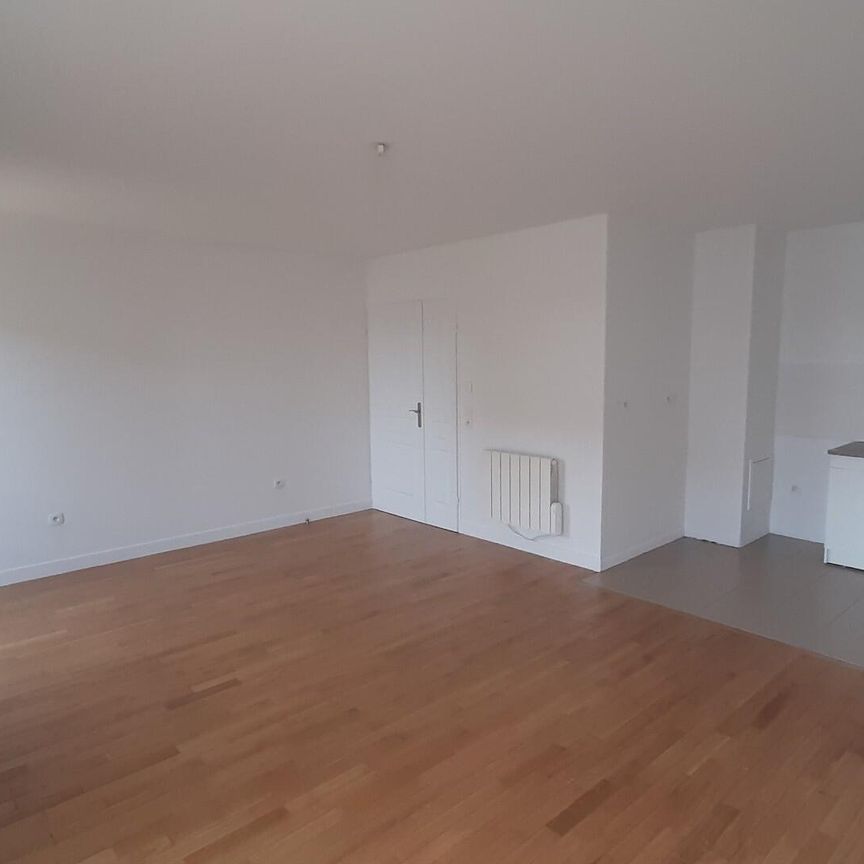 location Appartement T3 DE 68.7m² À ARGENTEUIL - Photo 1