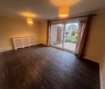 3 bedroom terraced house to rent - Photo 2