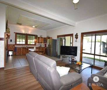 PEACEFUL LOCATION CLOSE TO THE CBD - Photo 1