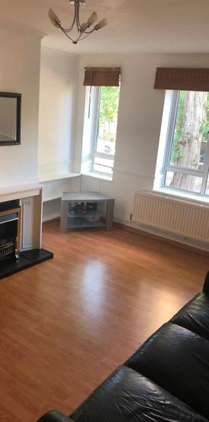 3 Bed Flat, Lilian Baylis House, N1 - Photo 1