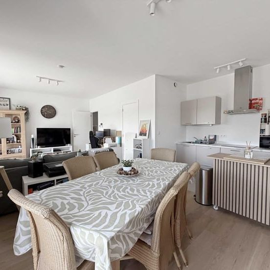 Appartement te huur - Photo 1