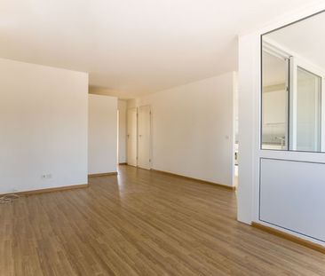 Gemütliche 2-Zimmer-Wohnung in ruhiger Lage in Aesch - Photo 2