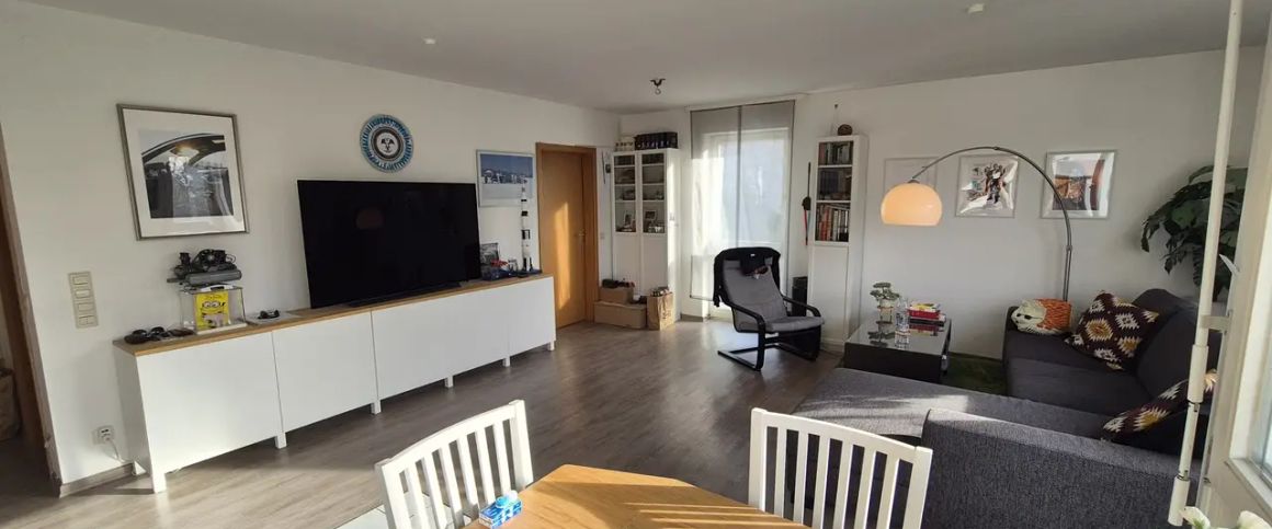 !! 2-Zimmer-Wohnung!! Wohnen im Herzen von Böblingen und dennoch ruhig !! - Photo 1