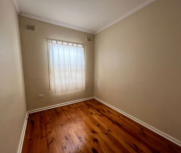 38 Seaview Road, Port Augusta - Photo 3