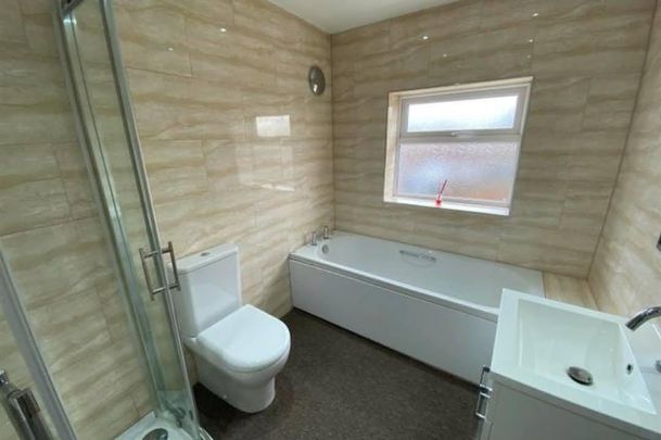 Kingsway, Leicester - Photo 1