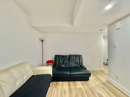 Unit 101: Entire unit - Photo 1