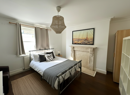 6 bedroom end of terrace house to rent - Photo 3