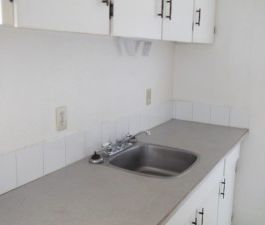 Ambassador – 1 Bedroom - Photo 2