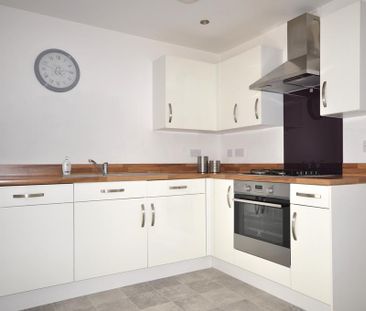2 bedroom apartment to rent - Photo 5
