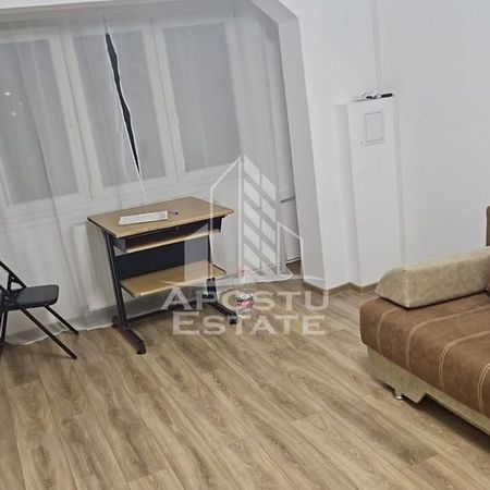 Apartament cu o camera, AC, zona Lunei - Photo 3