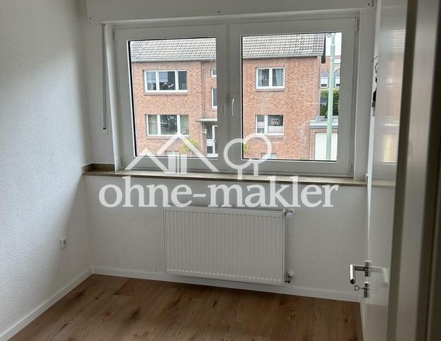 Doppelhaushälfte in Duisburg (Rheinhausen) - Photo 1