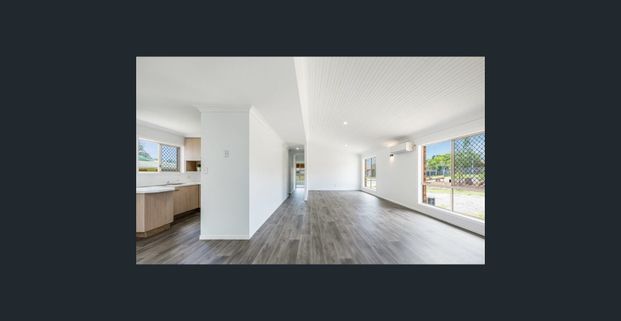 CHARMING FAMILY HOME IN AVOCA! - Photo 1